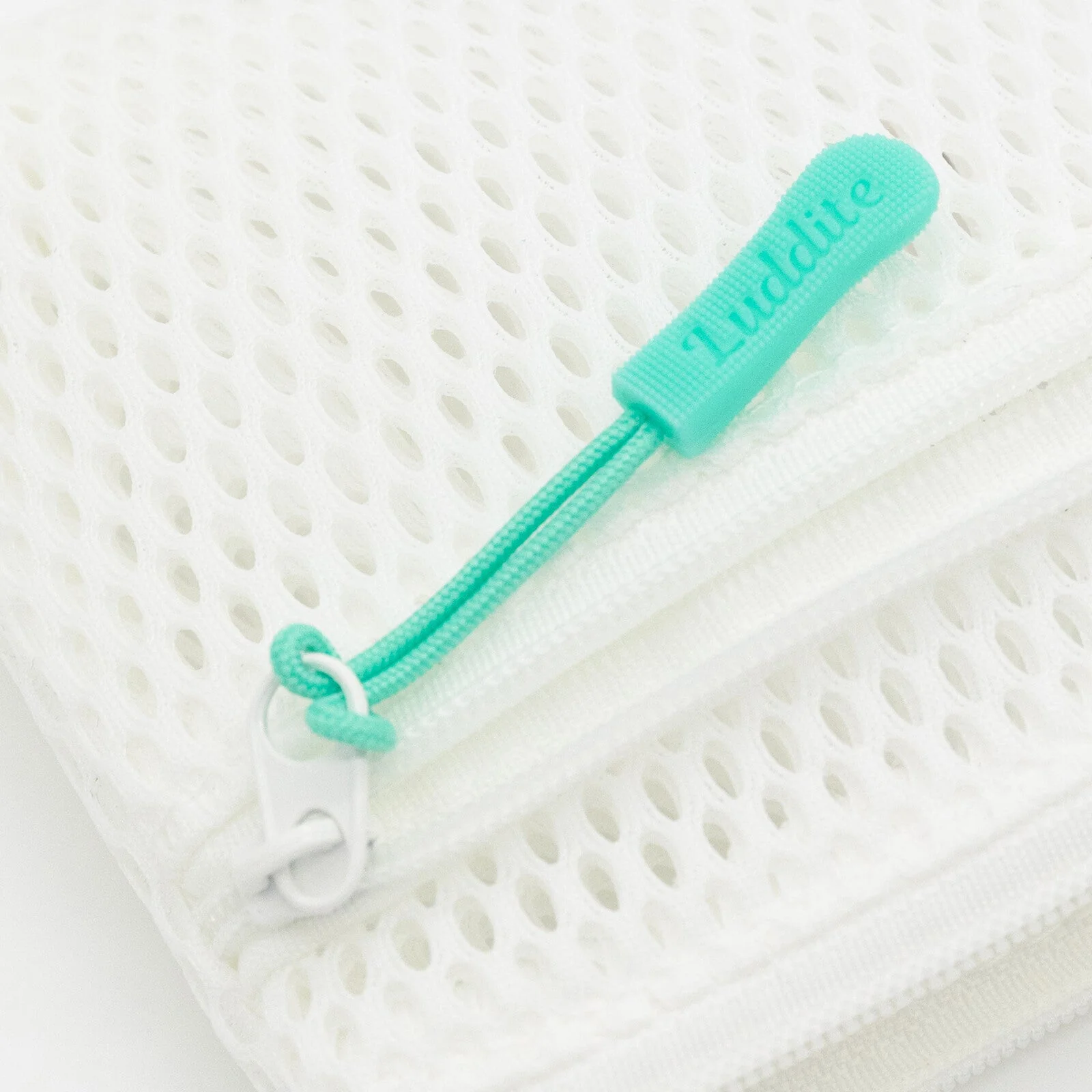 Durable Mesh Flat Pen Case 3 / Luddite - Image 12
