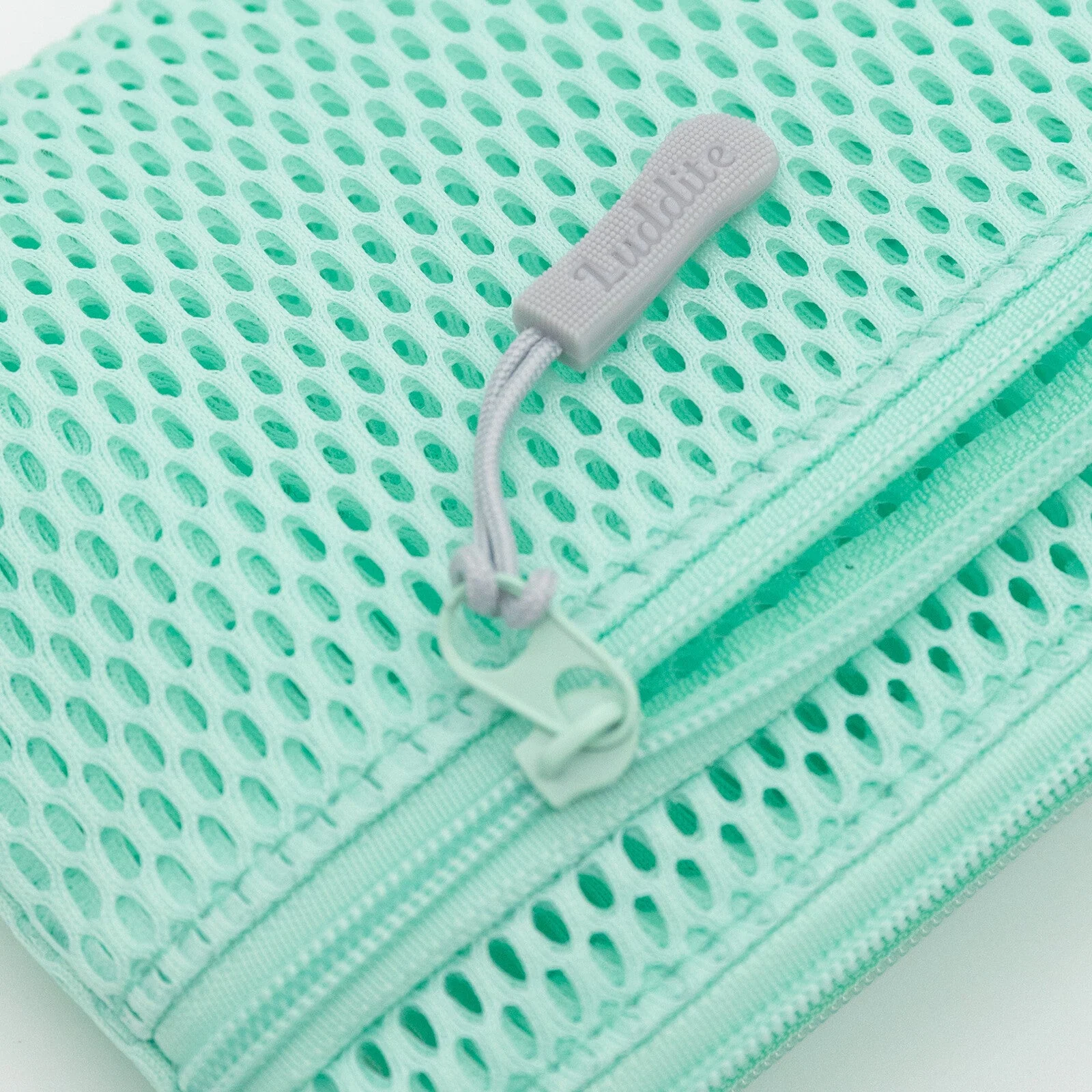 Durable Mesh Flat Pen Case 3 / Luddite - Image 24