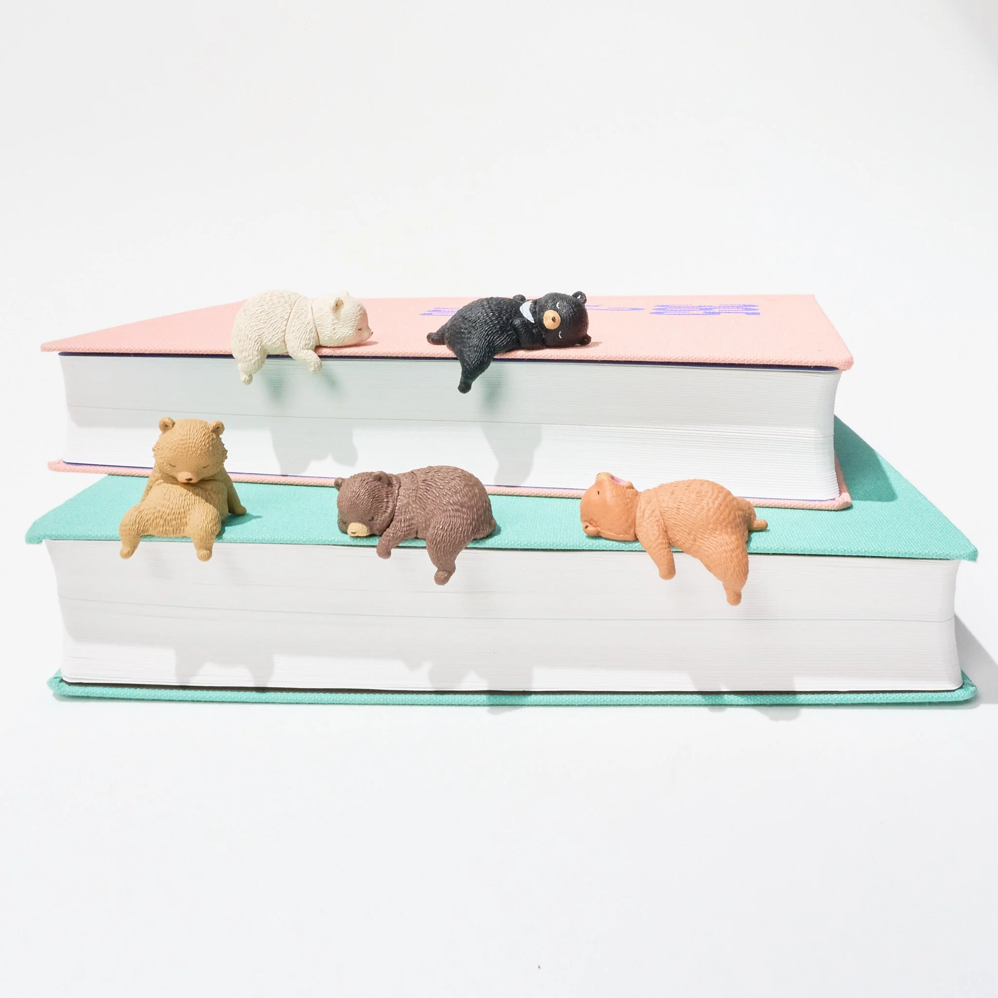 Little Bear Resting on the Edge Gacha Capsule - Image 3