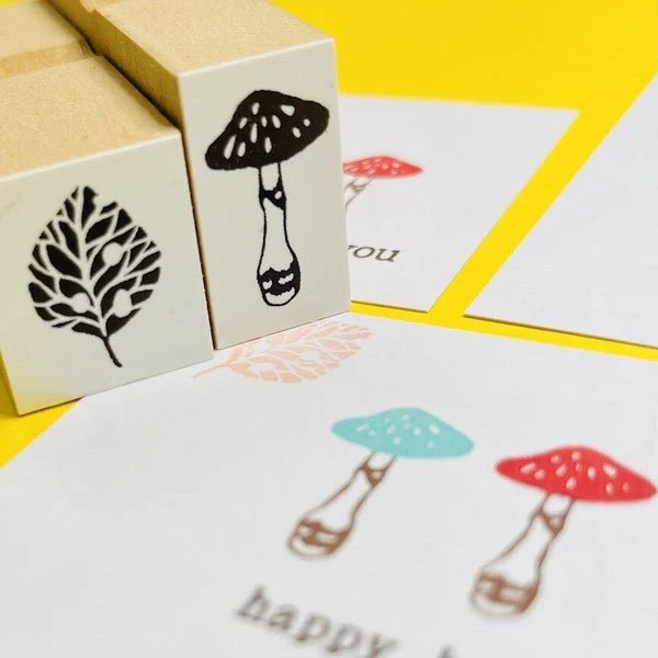 Mushroom and Fallen Leaves Wood Stamp Set / Morita Inbou - Image 3