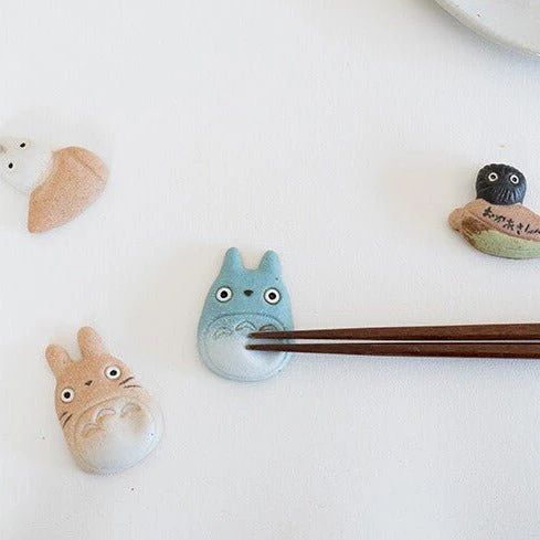 My Neighbor Totoro Shigarakiyaki Ceramic Chopstick Rest Studio Ghibli / Meizan Kiln - Image 2