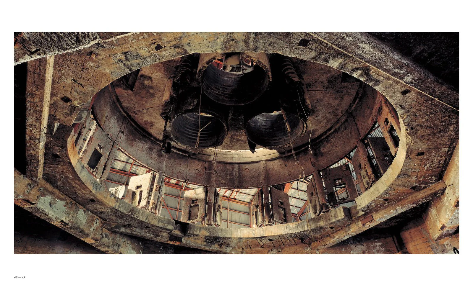 New Edition LIME WORKS Photography Book / Seigensha - Image 8