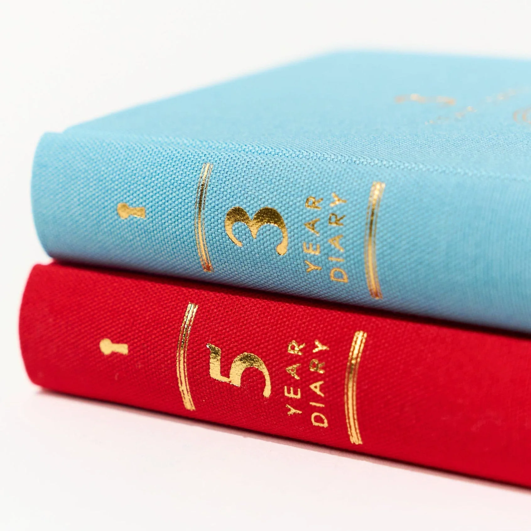 Red Ribbon 5 Year Diary Gift Set - Image 3