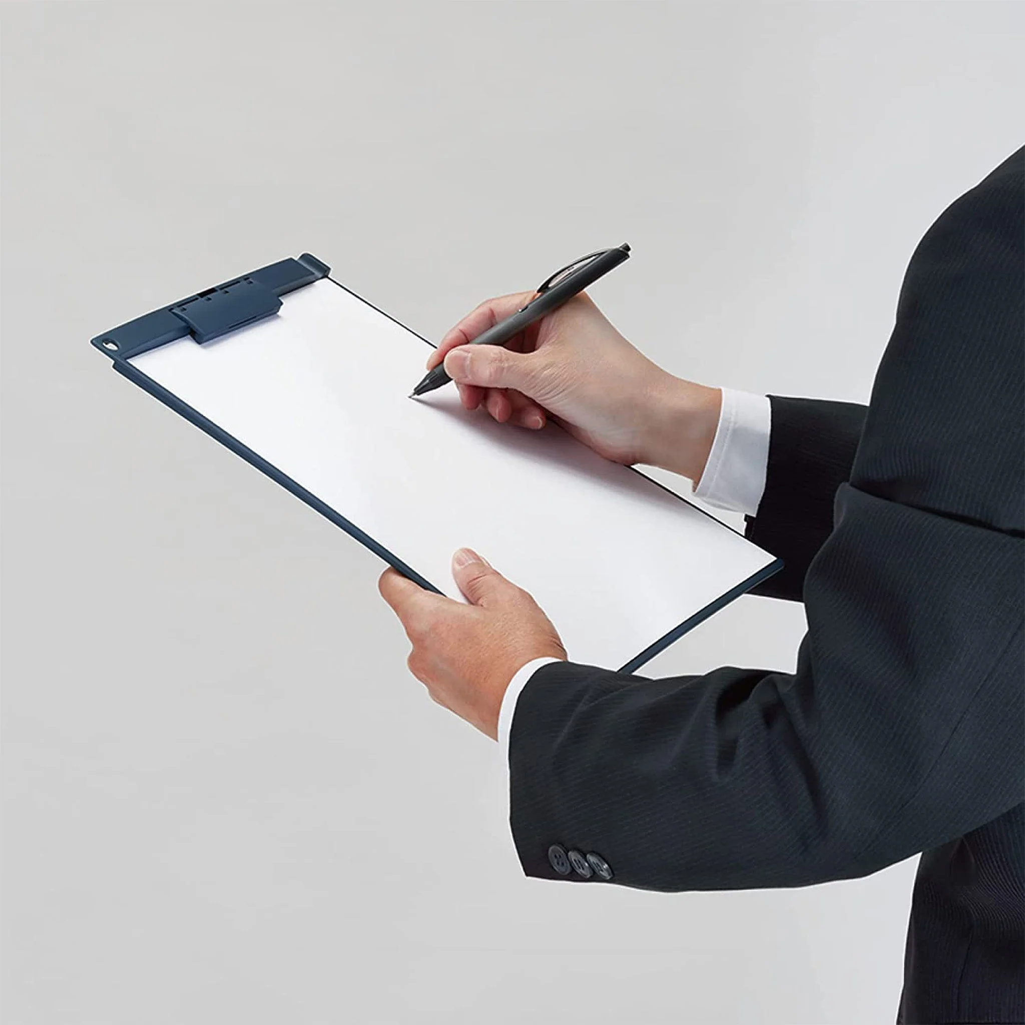 Silent Clipboard A4 Vertical and Horizontal / KOKUYO - Image 5