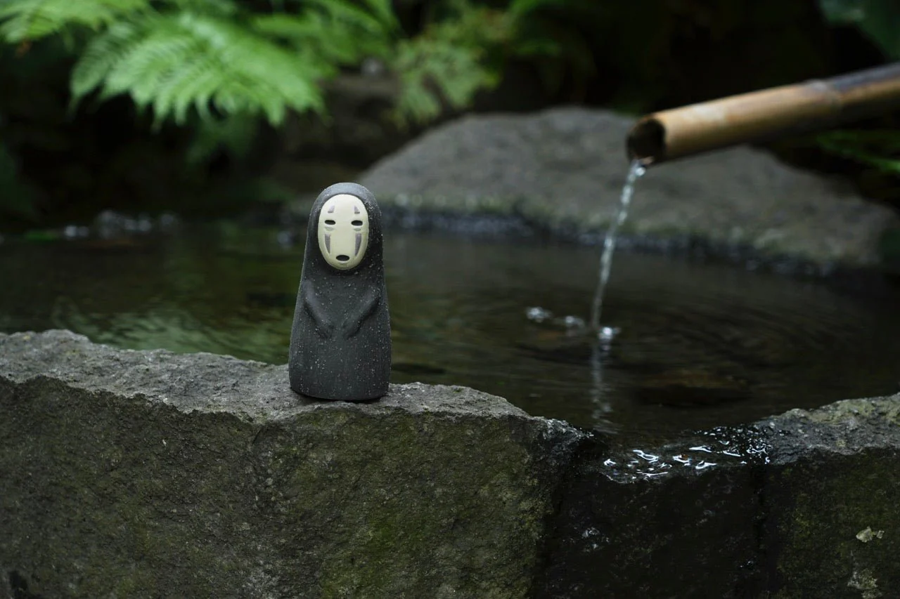 Spirited Away Shigarakiyaki Ceramic No Face Figurine / Meizan Kiln - Image 6