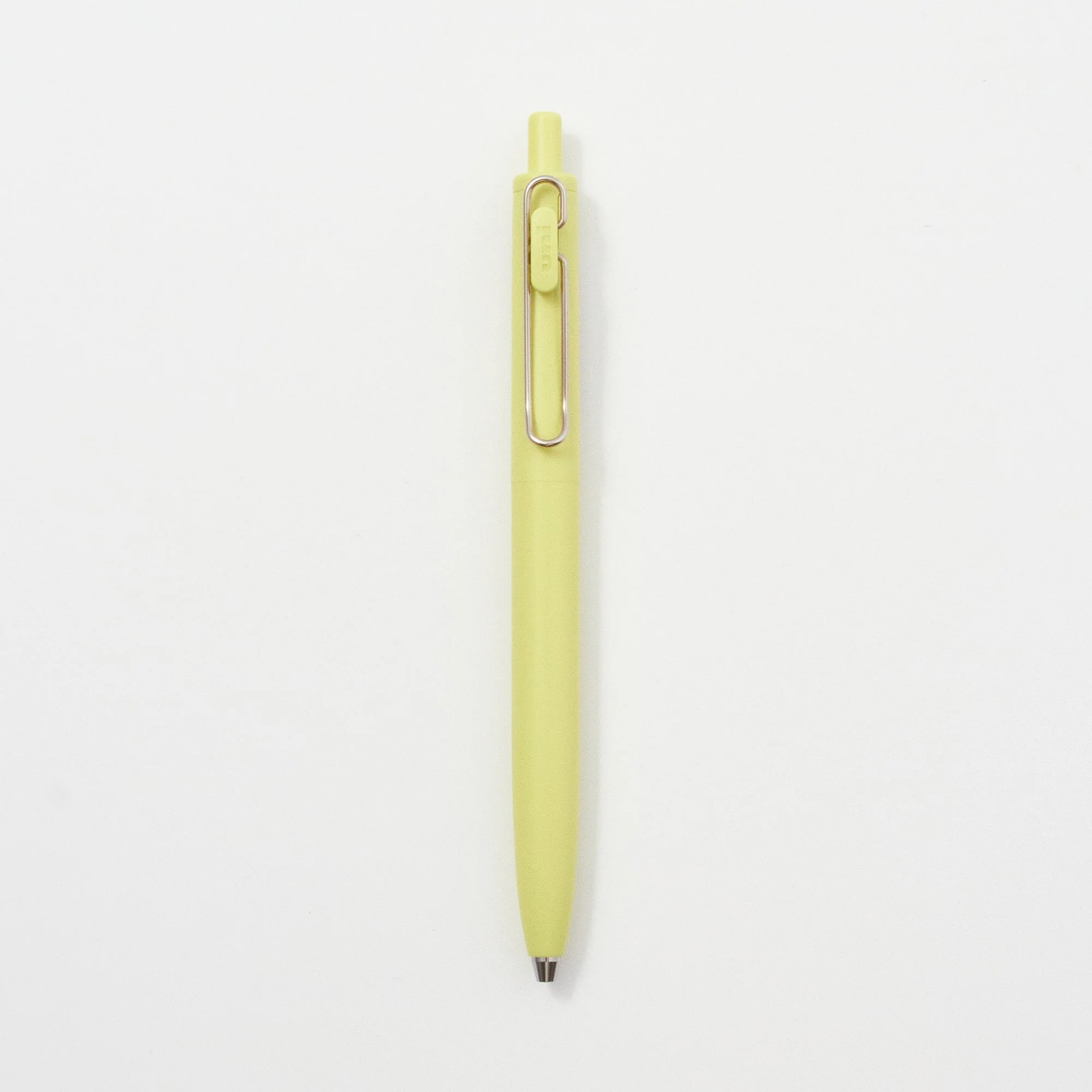 uni-ball one F Black Gel Pen / uni Mitsubishi Pencil - Image 3