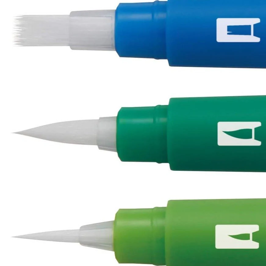 Water Brush for Watercolor Painting / Tombow