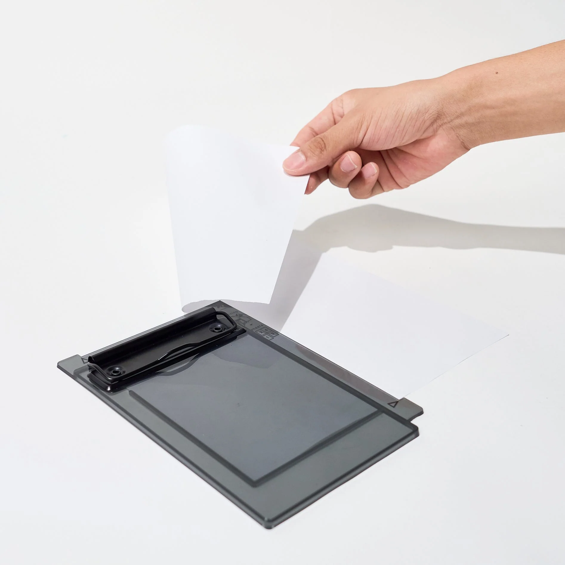 YonBun Cuts Paper Cutter / Kutsuwa - Image 3