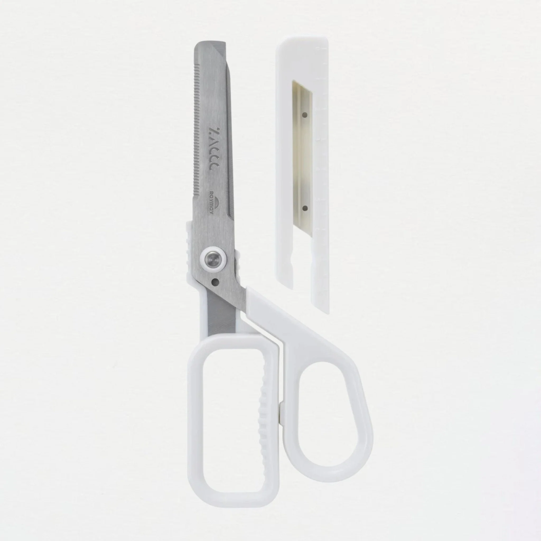 ZACCC Multifunctional Scissors with Magnet / Raymay Fujii